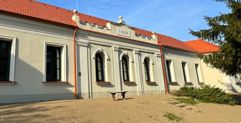 Közösségi ház — Máriakálnok